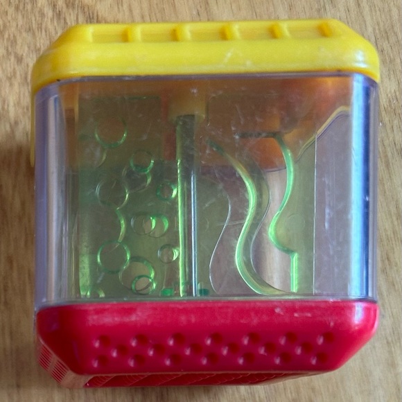 6 Vintage Fisher Price Peek-A-Boo Blocks. 4 Sports, 2 Abstract Blocks. Set #6. - Picture 7 of 9